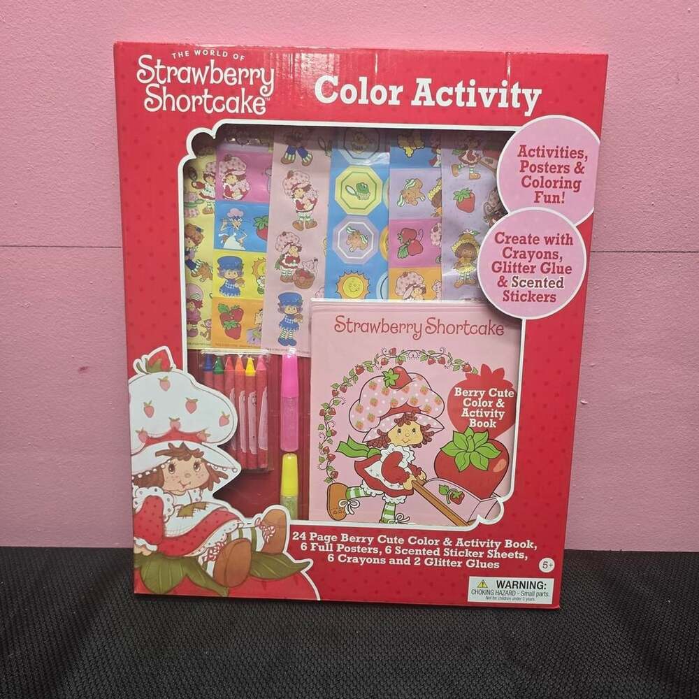 Strawberry Shortcake Color Activity Set